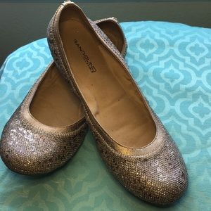 Sparkly Gold Leopard Bandolino Flex Flats Sz 10M